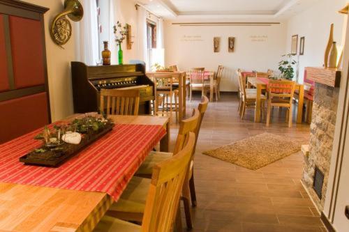 Hotel Landgasthof Wallburg Eltmann Exterior foto